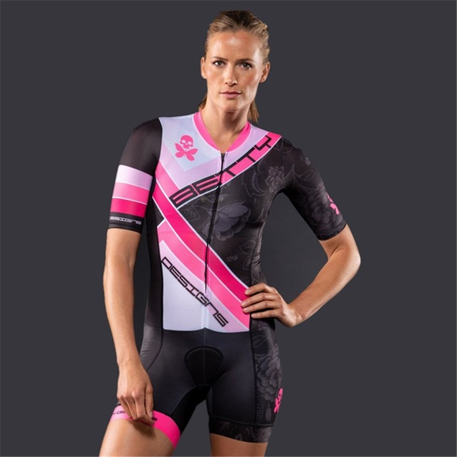 Betty Designs Women's Cycling  – Mountain Biking Wallpaper Bewertung und Preis